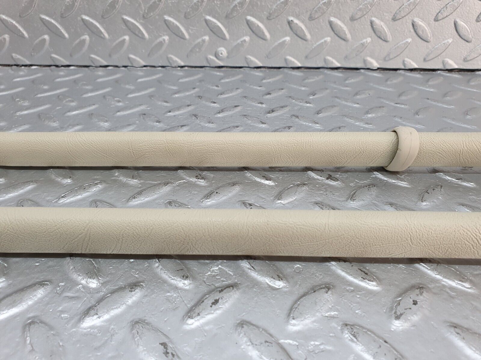 41061 Mercedes-Benz W126 300SE Interior Roof Grab Handle Set