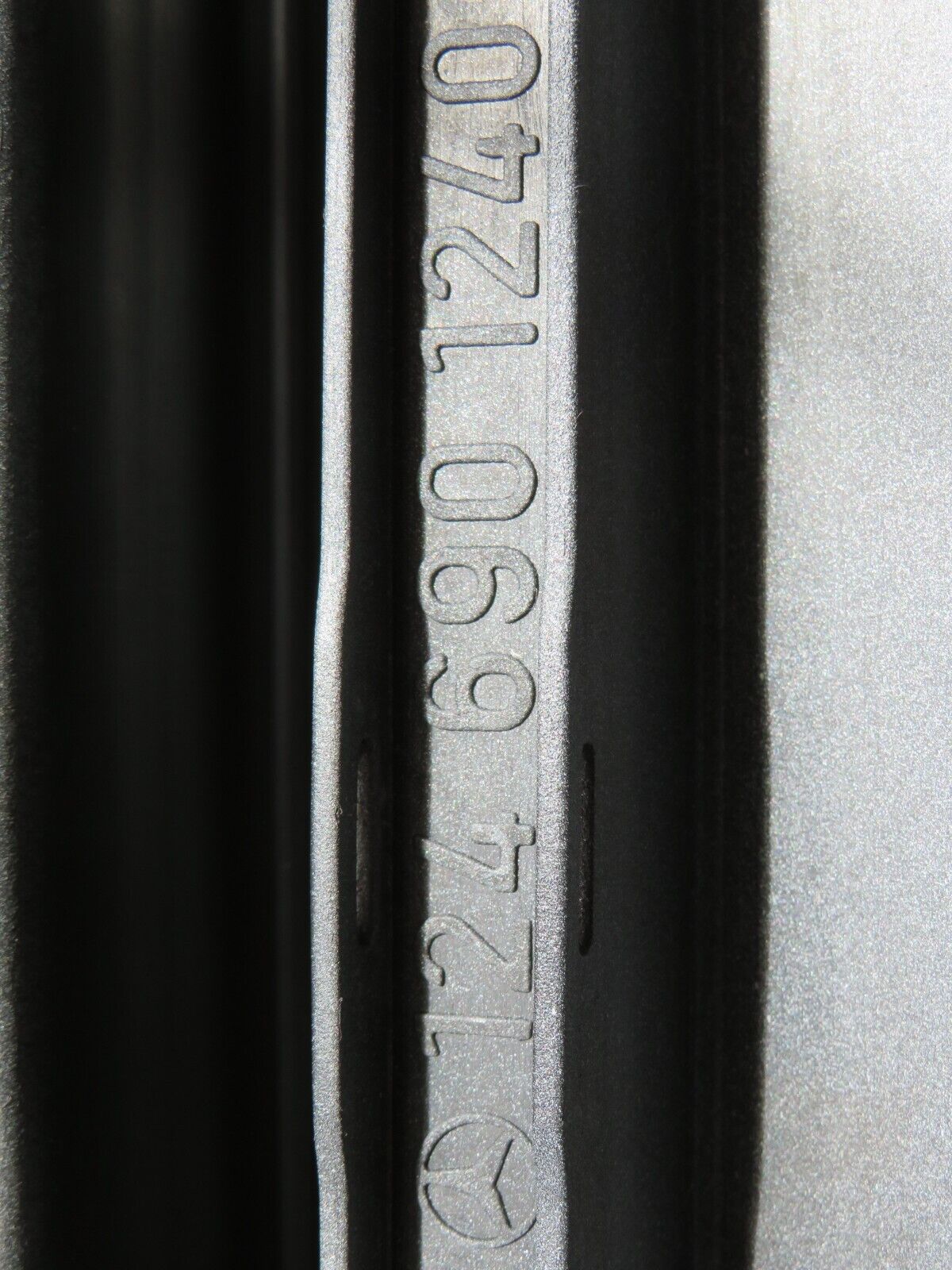 26669 Mercedes-Benz C124 220CE Coupe Side Skirt Right Side 1246901240