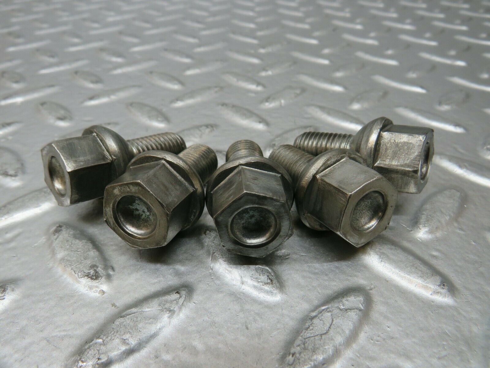23604 Mercedes-Benz 5x Steel Wheel Lug Bolt M12x1.5