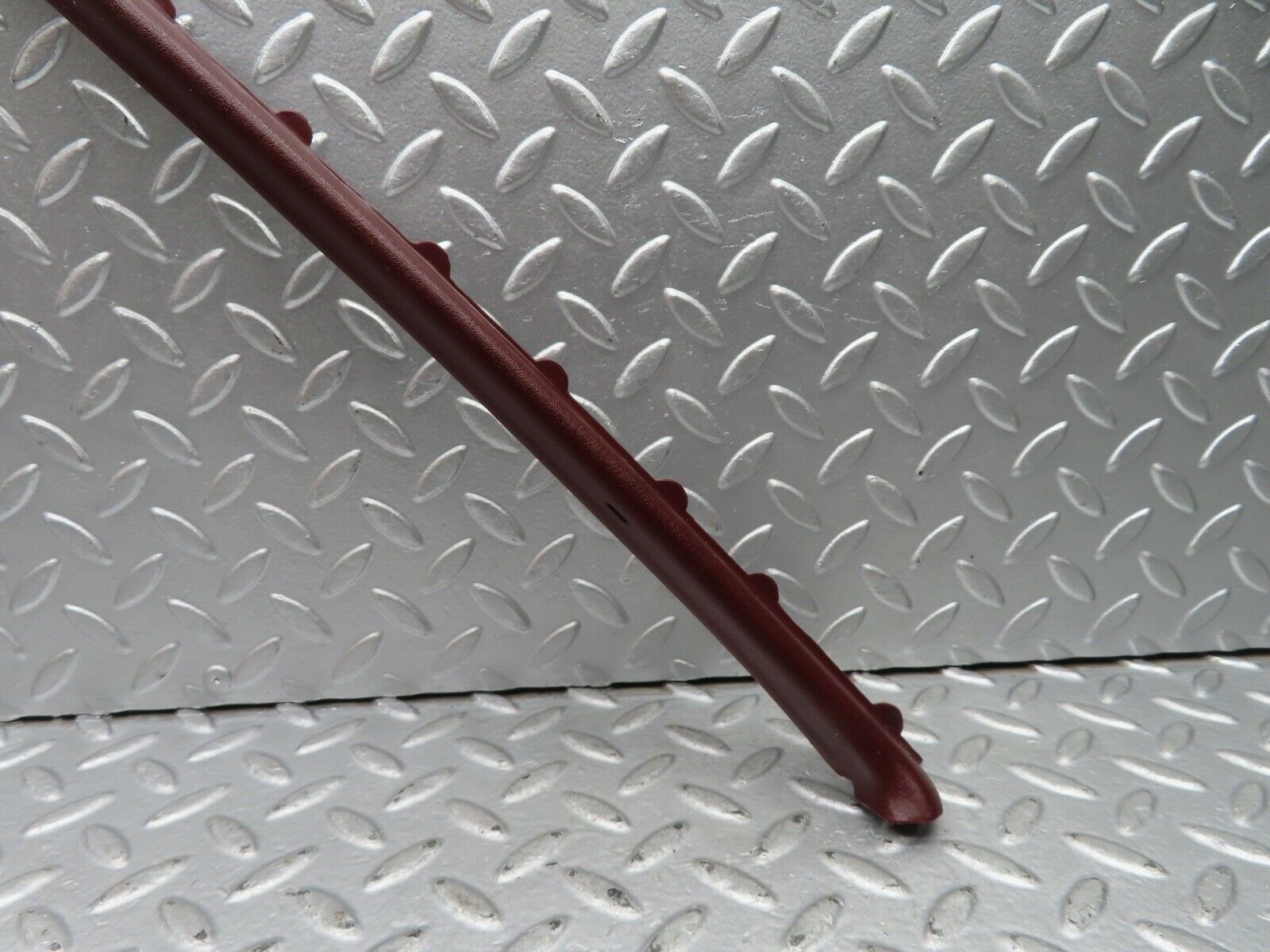 21427 Mercedes-Benz W126 300SE Rear Right Door Window Frame Cover 1267350671