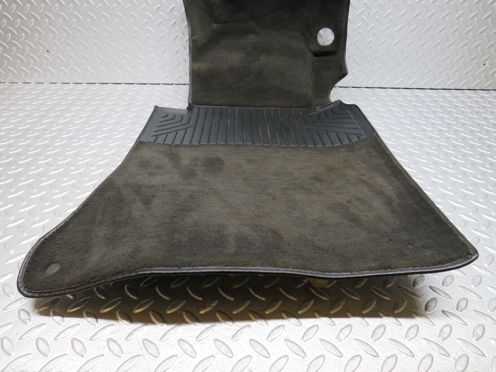 37937 Mercedes-Benz A124 320E Cabriolet Front Right Floor Carpet Black