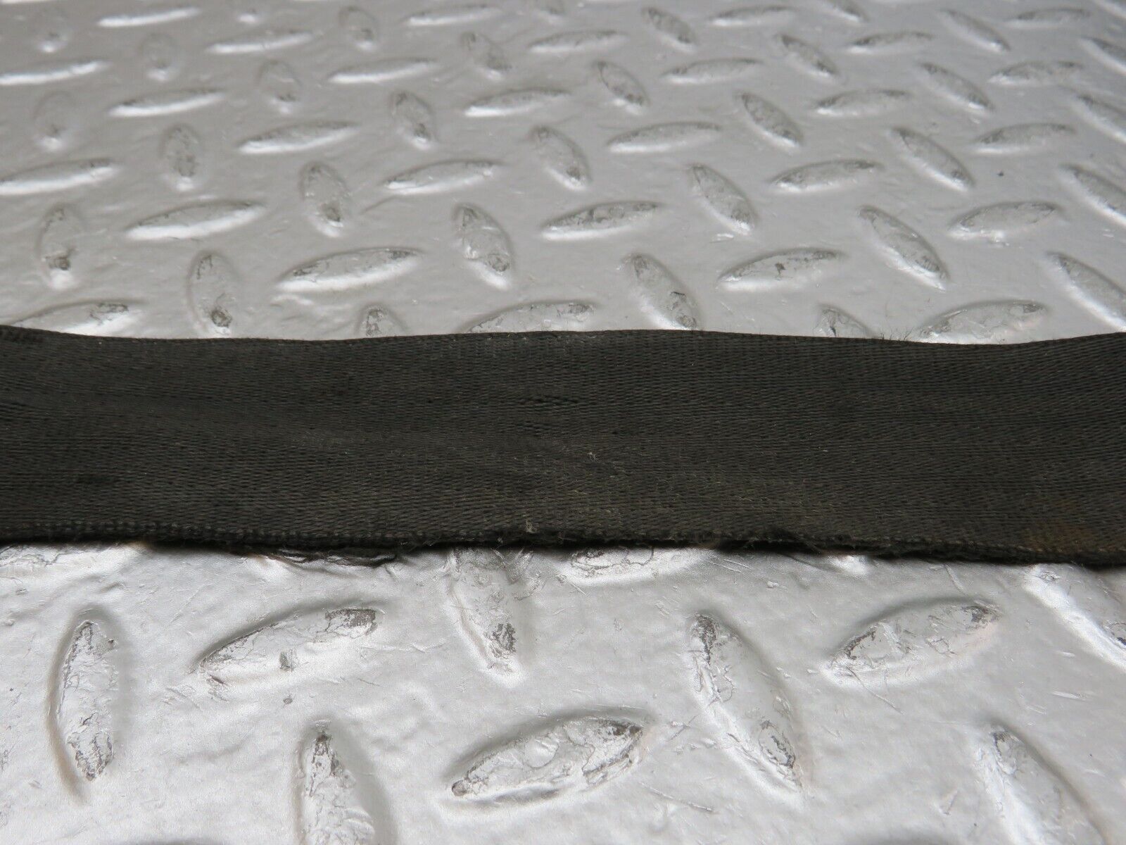 26979 Mercedes-Benz W123 240D Front Right Seat Belt 1238604886