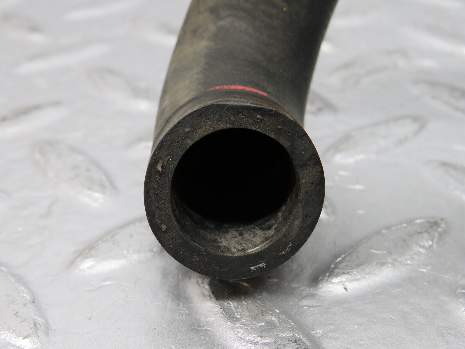 30494 Mercedes-Benz W124 230E Water Hose Pipe 1248329094