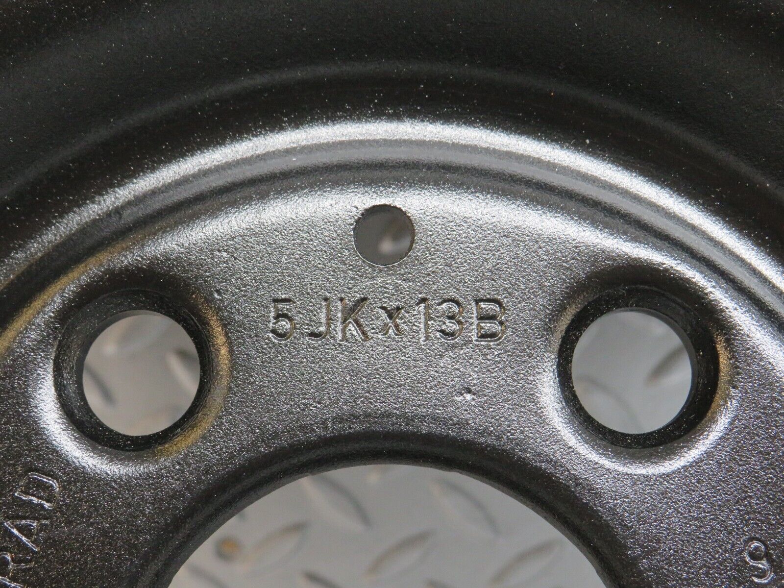 40273 Mercedes-Benz Steel Wheel Set 5JKx13B 1104001102