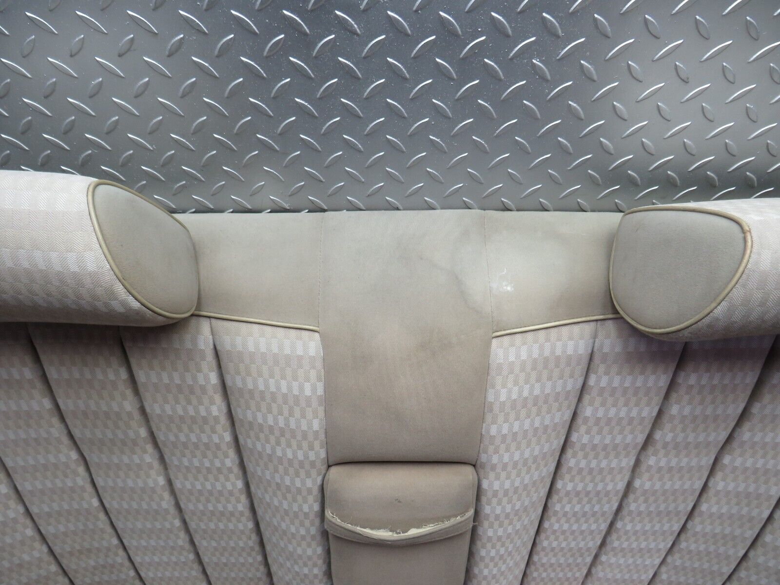 38813 Mercedes-Benz W201 190E 2.6L Rear Seat Beige