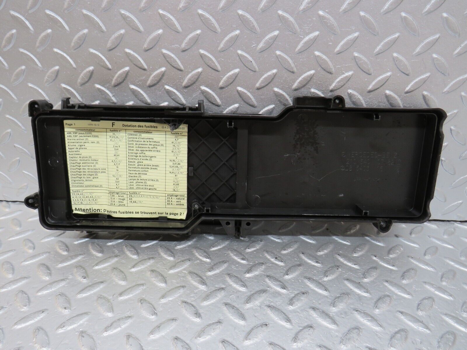 34845 Mercedes-Benz W210 320E Fuse Box 2105400350 2105400782