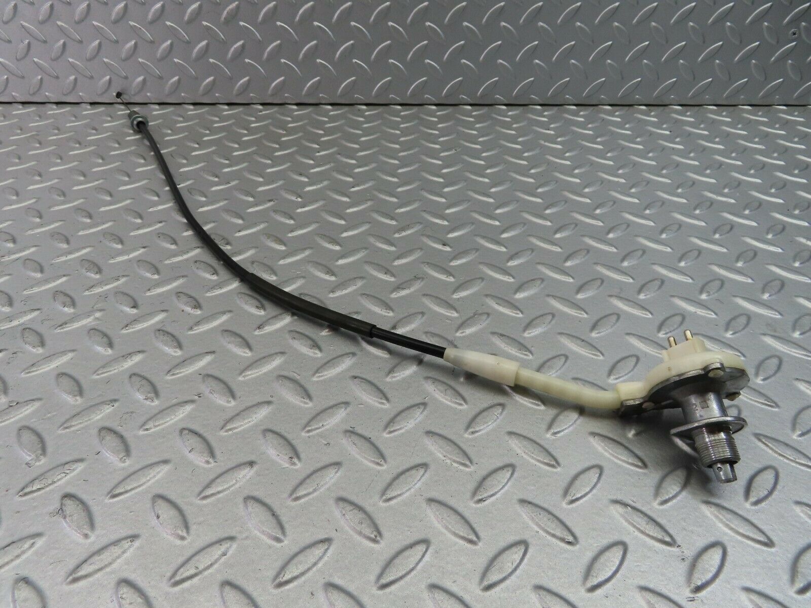 7760 Mercedes-Benz S123 230TE Wagon Heater Control Unit