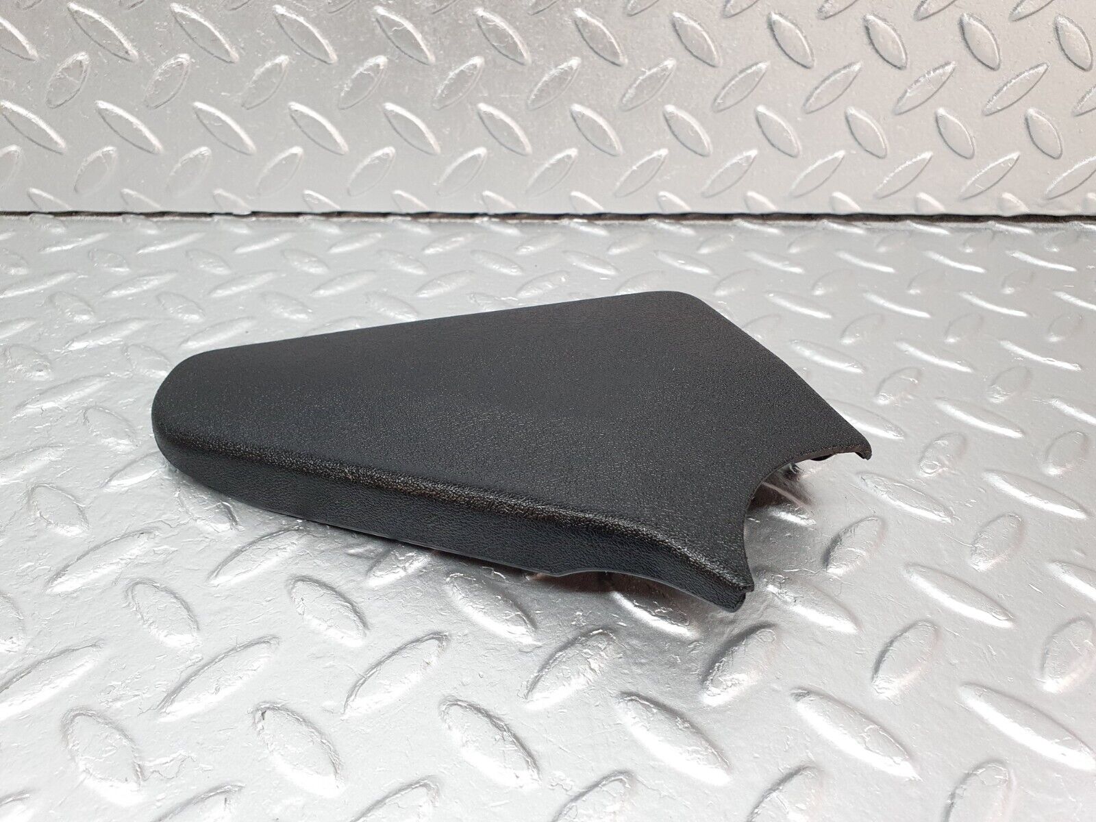 40789 Mercedes-Benz W126 Front Right Seat Cover Trim Black 1269180230