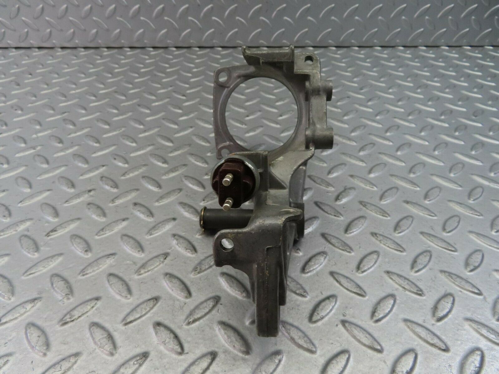 9664 Mercedes-Benz C123 280CE Coupe Brake Pedal Bracket Support 1232900219