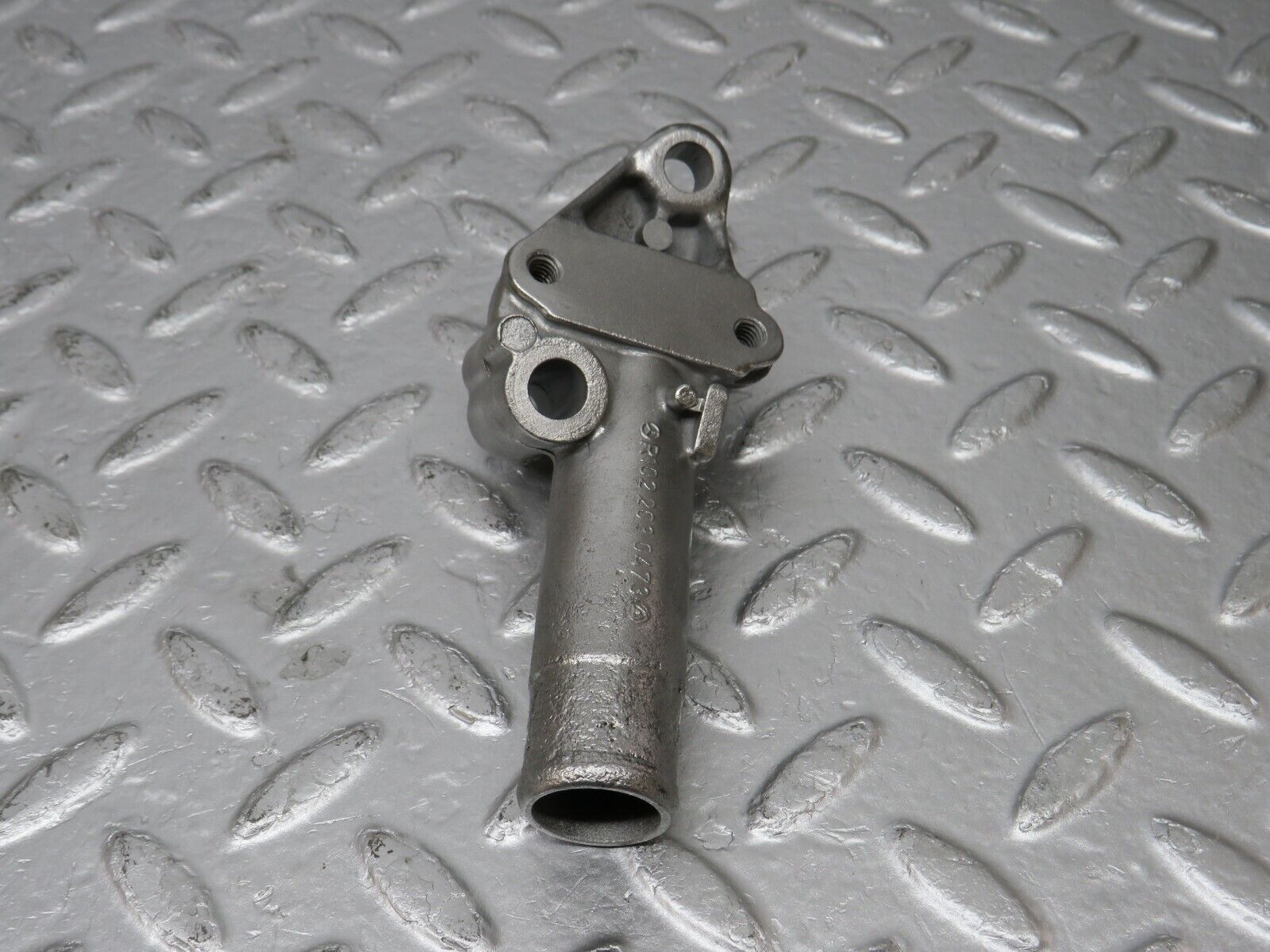 33739 Mercedes-Benz W201 190E 2.0L Coolant Pipe 1022030473