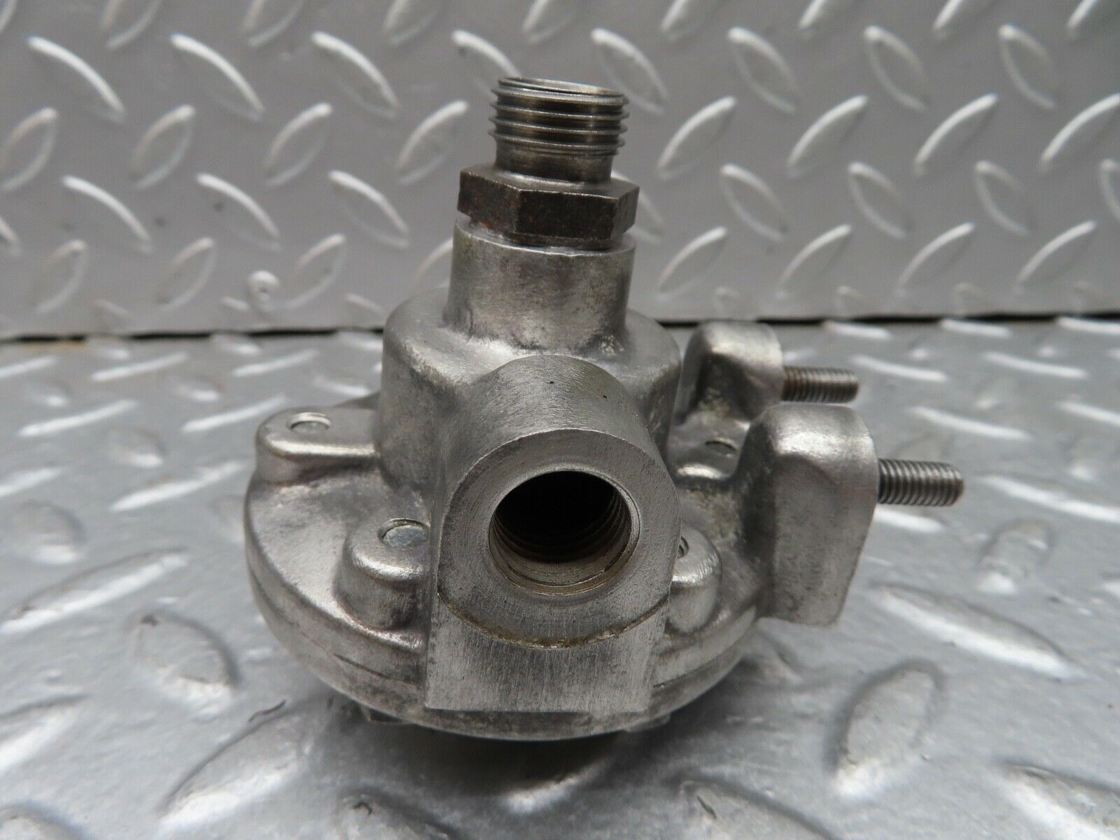 18236 Mercedes-Benz W111 220SE Coupe Fuel Backflow Damper Regulator 1270700268