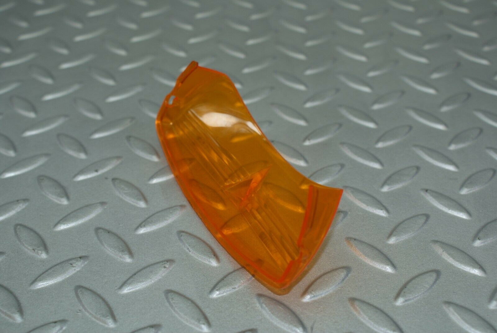 3161 Mercedes-Benz W115 220D Front Indicator Lens