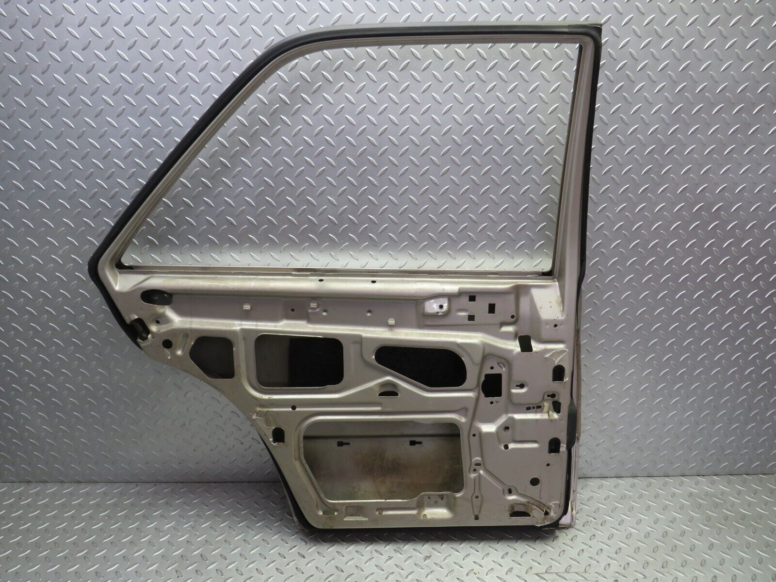 36767 Mercedes-Benz W201 190E 2.0L Rear Left Door