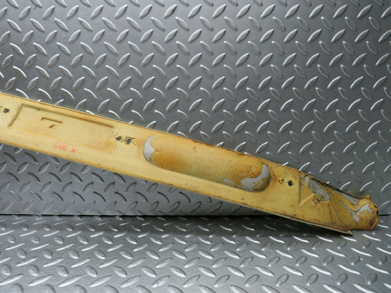 22659 Mercedes-Benz C107 450SLC Coupe C Pillar Cover Right Side Cream