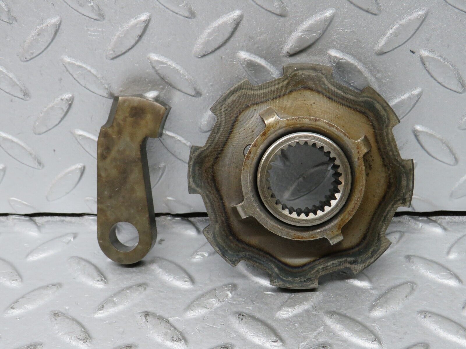 36387 Mercedes-Benz W126 420SE Automatic Gearbox Parking Gear 722.355