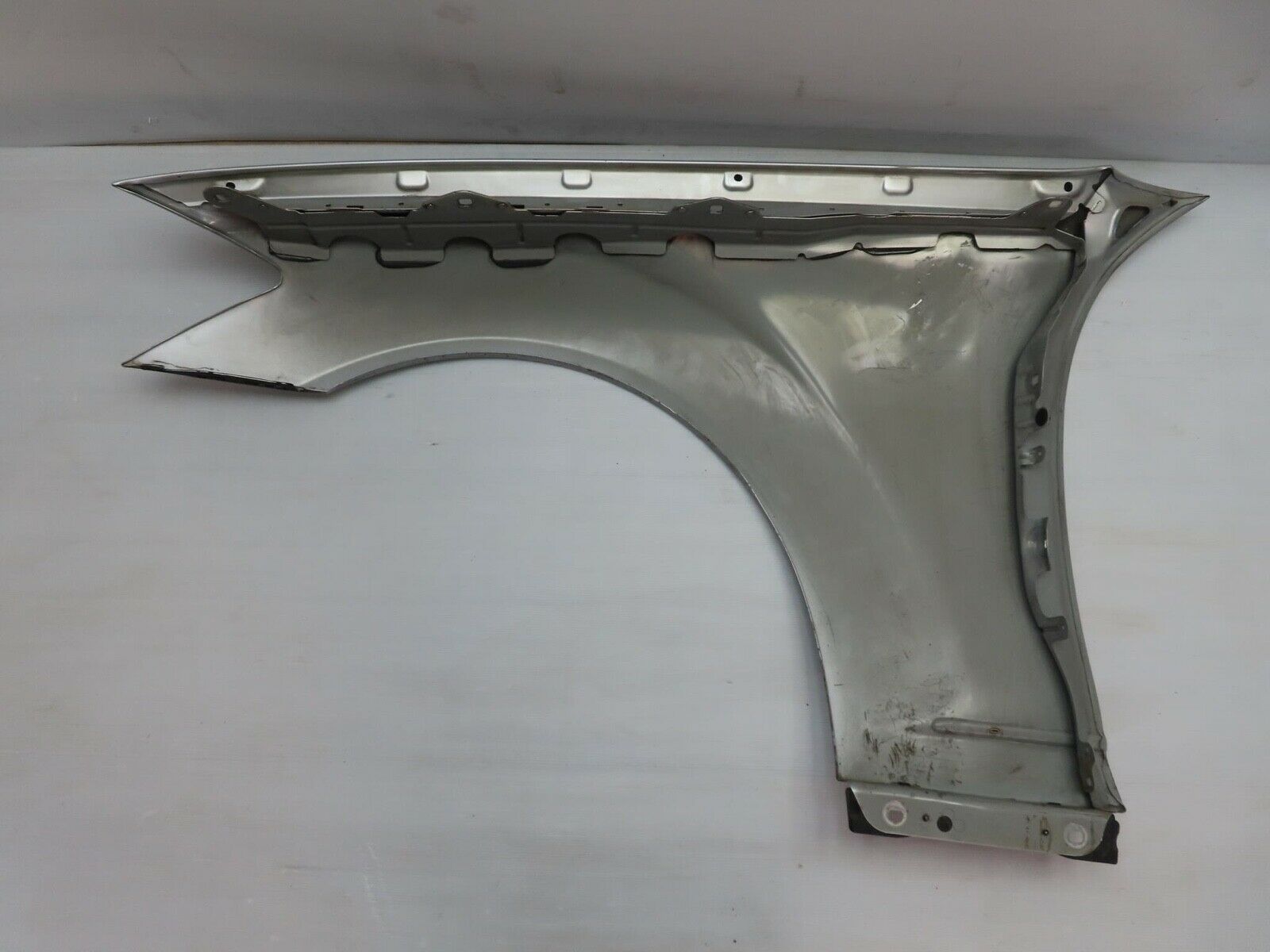 11262 Mercedes-Benz W221 S320 Front Right Wing Fender