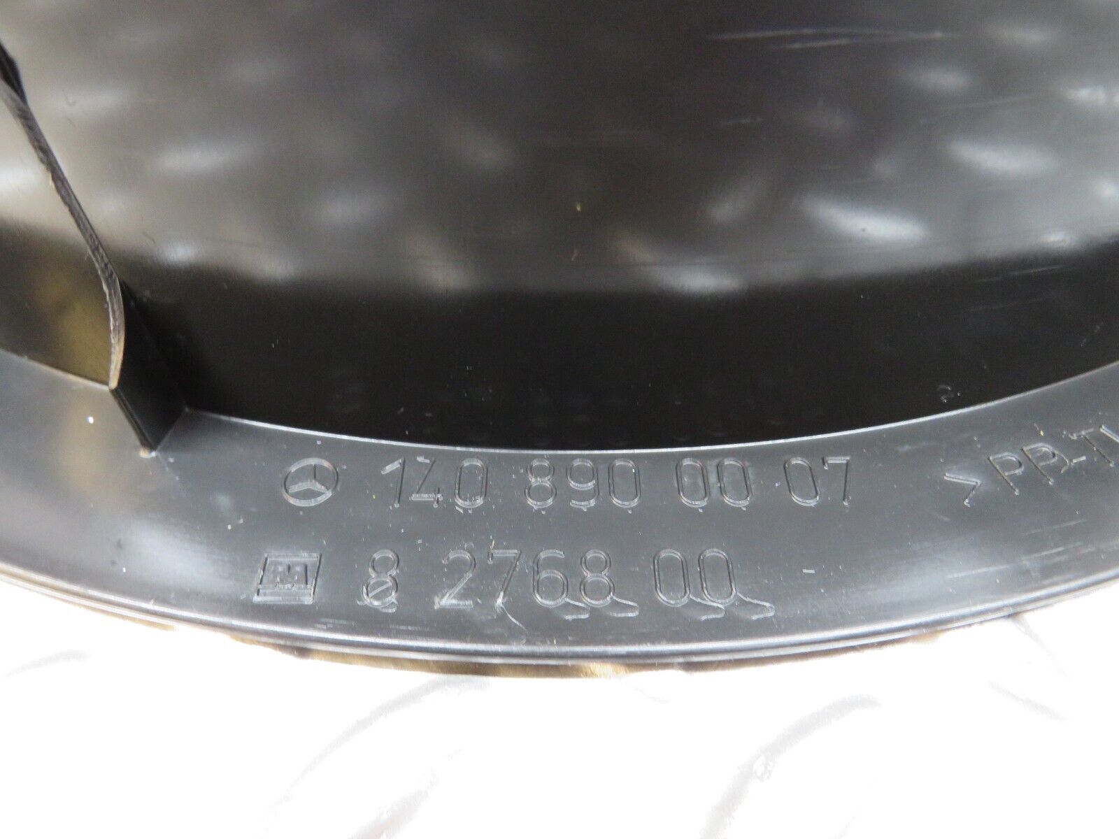 24649 Mercedes-Benz W140 S320 Spare Wheel Holder 1408900007