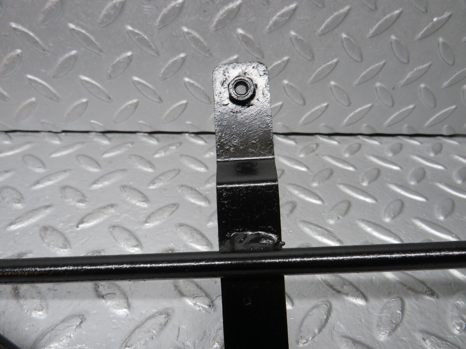 39006 Mercedes-Benz W201 190E 2.6L Oil Cooling Pipe Line