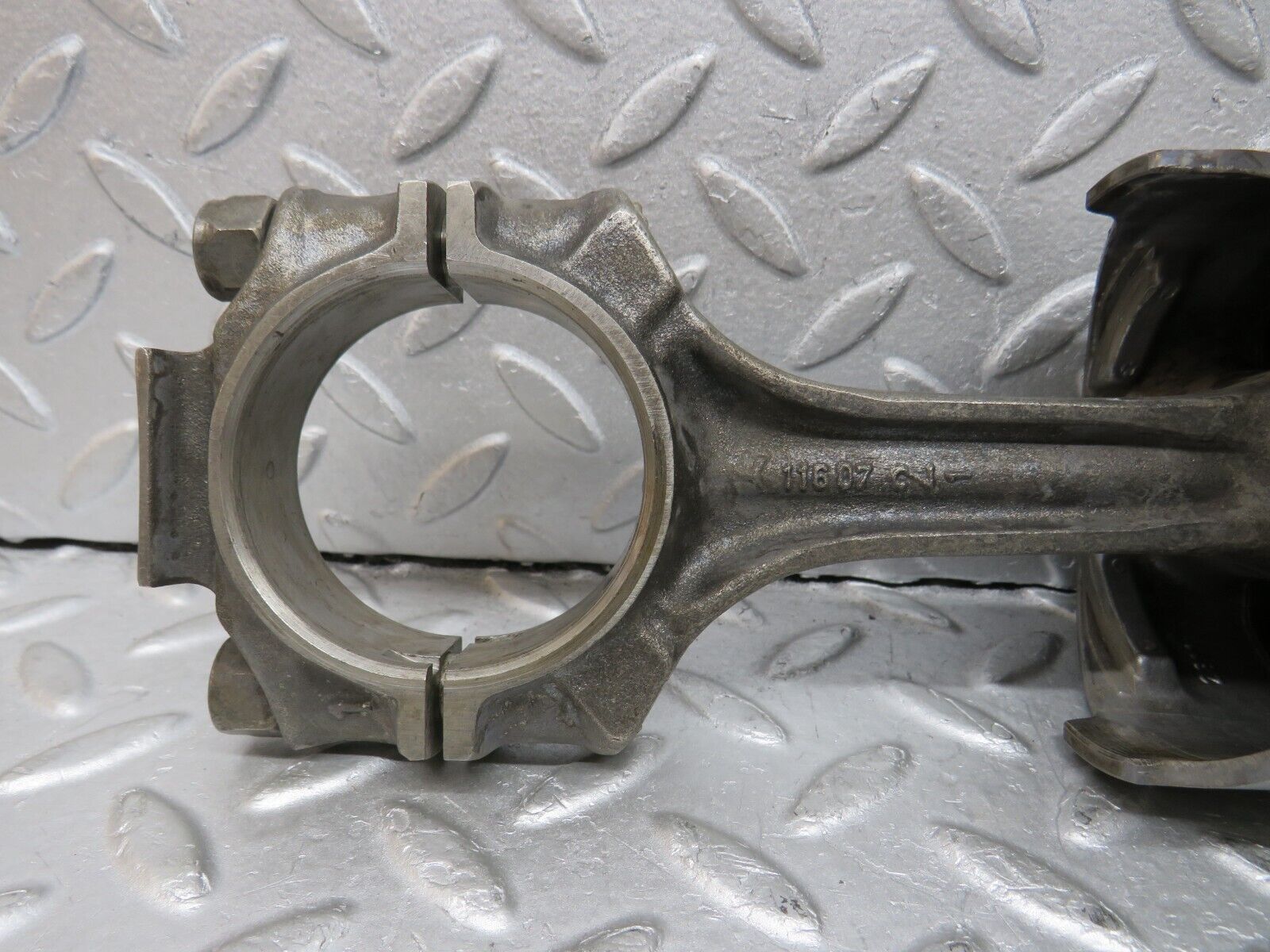 37623 Mercedes-Benz W109 300SEL Piston With Connecting Rod 91.5 mm