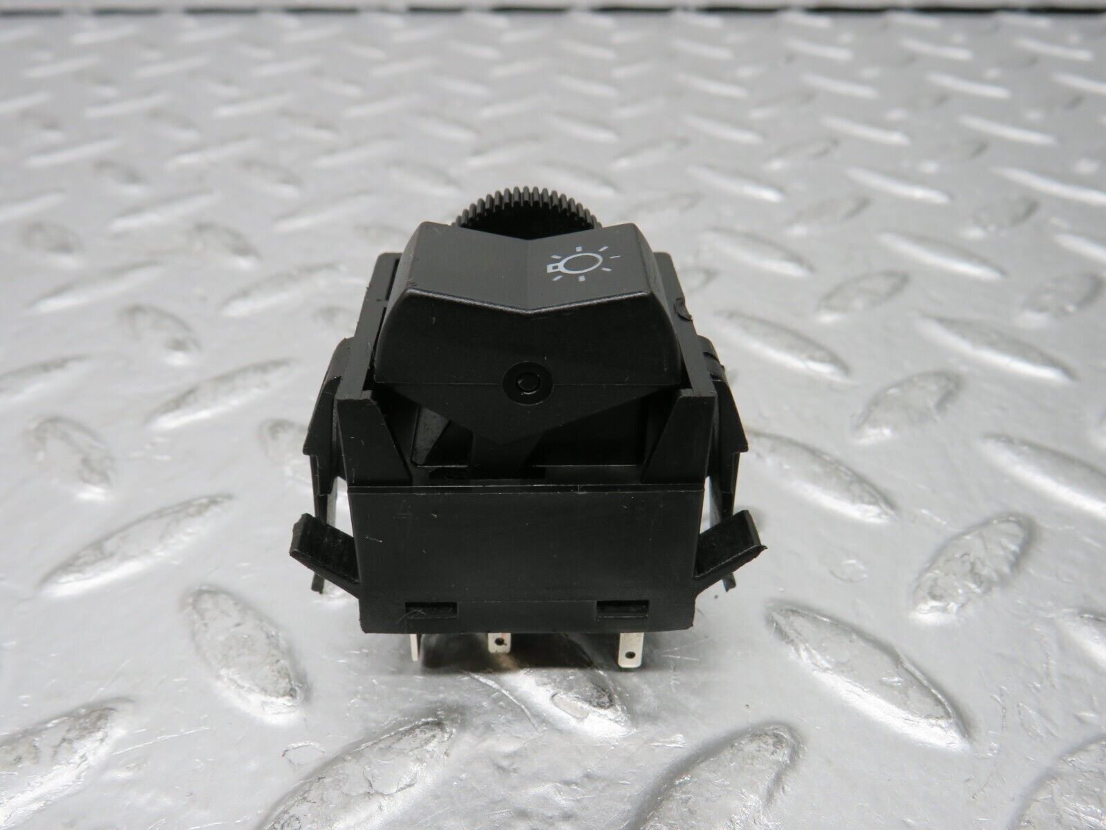 30041 Porsche 924 Headlight Switch 477941531