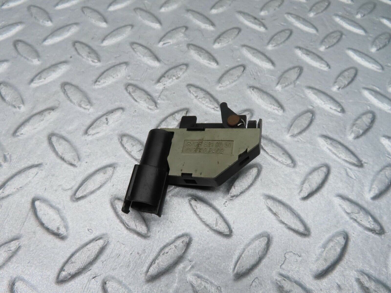 12020 Mercedes-Benz R129 300SL Coupe Bonnet Alarm Switch 1298210051