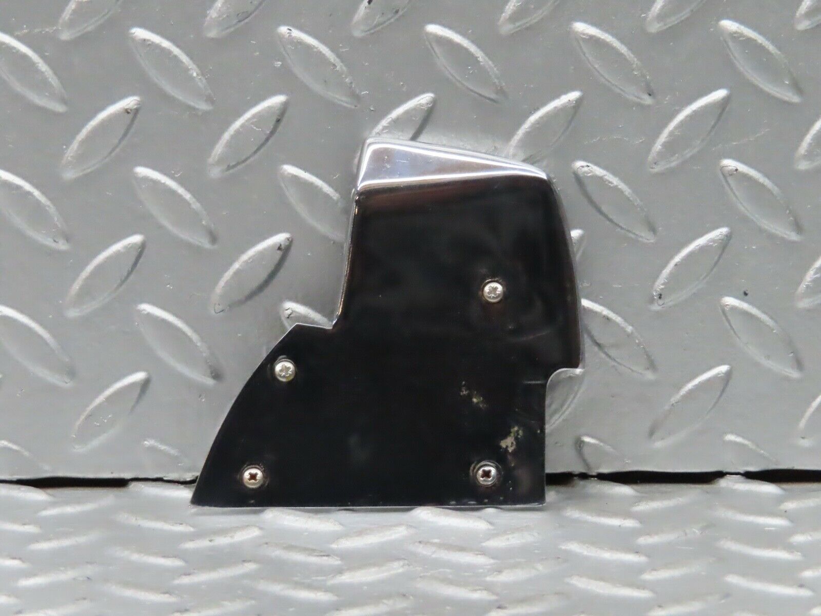 20922 Mercedes-Benz W114 250CE Coupe B Pillar Chrome Cover Right Side