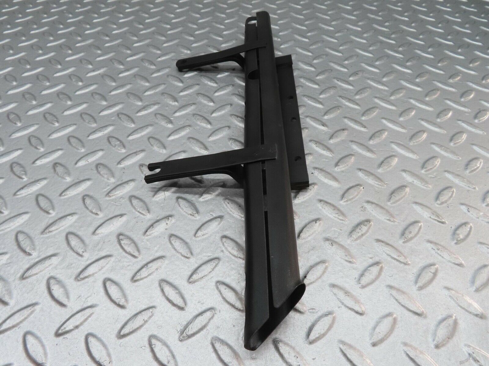 12971 Mercedes-Benz W111 220SE Ignition Wire Holder