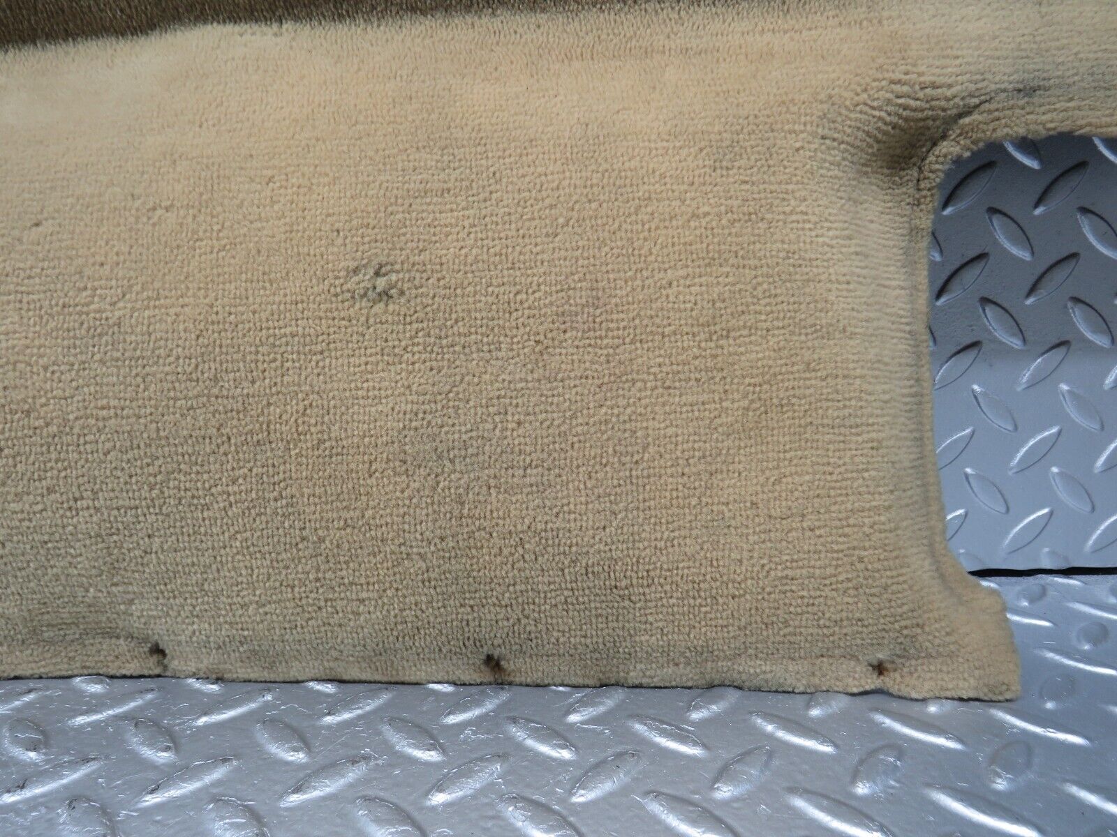 34381 Mercedes-Benz C126 380SEC Coupe Trunk Boot Carpet