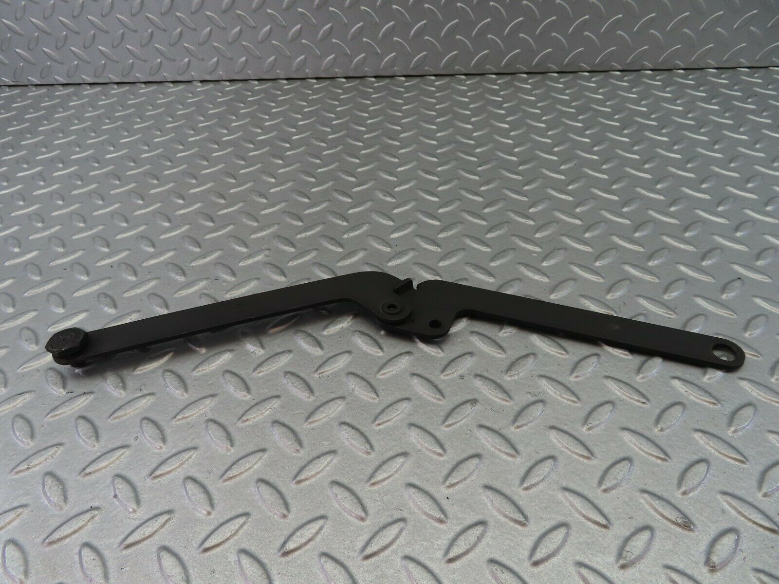 7947 Mercedes-Benz W115 220D Bonnet Hinge Left Side