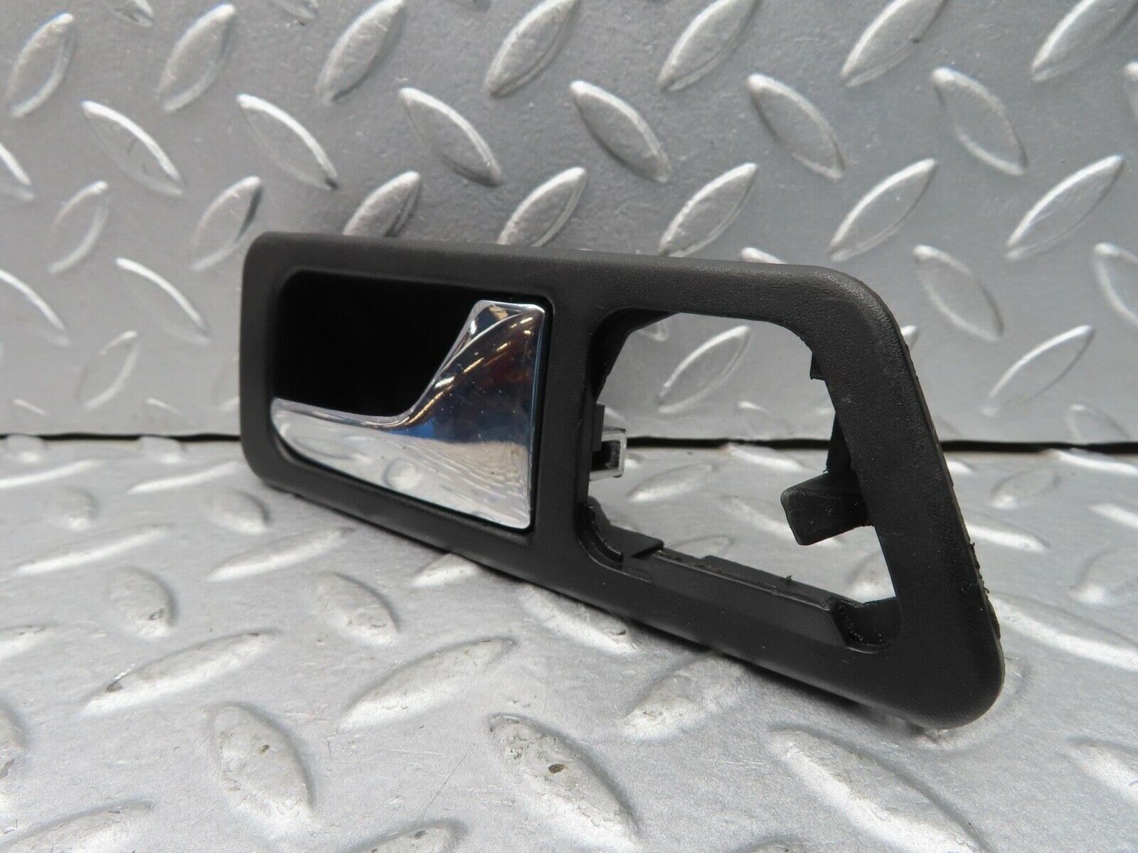 14584 Mercedes-Benz W201 190E Right Interior Door Handle 2017660264