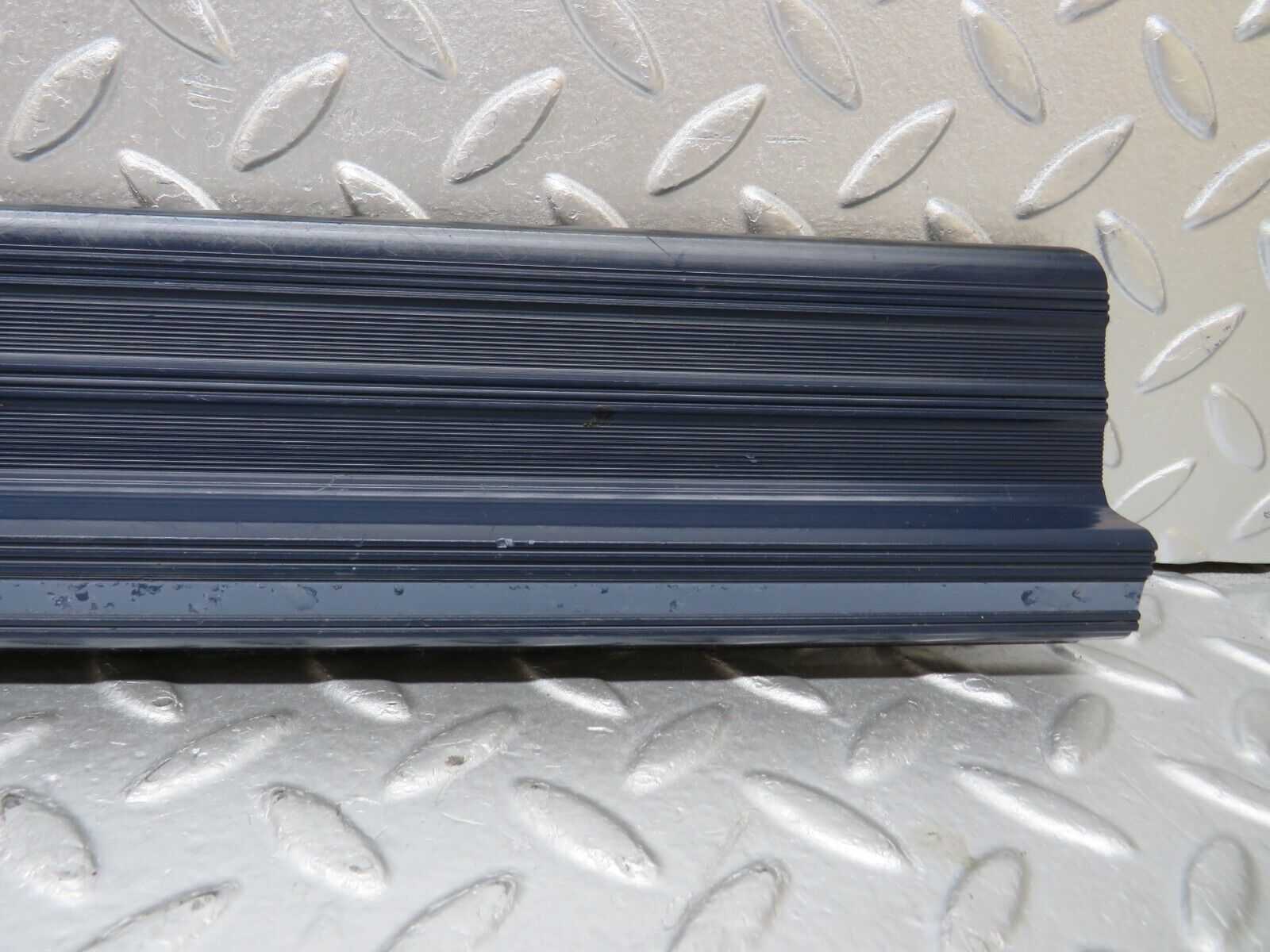 31959 Mercedes-Benz W123 230E Front Left Door Sill Trim Blue