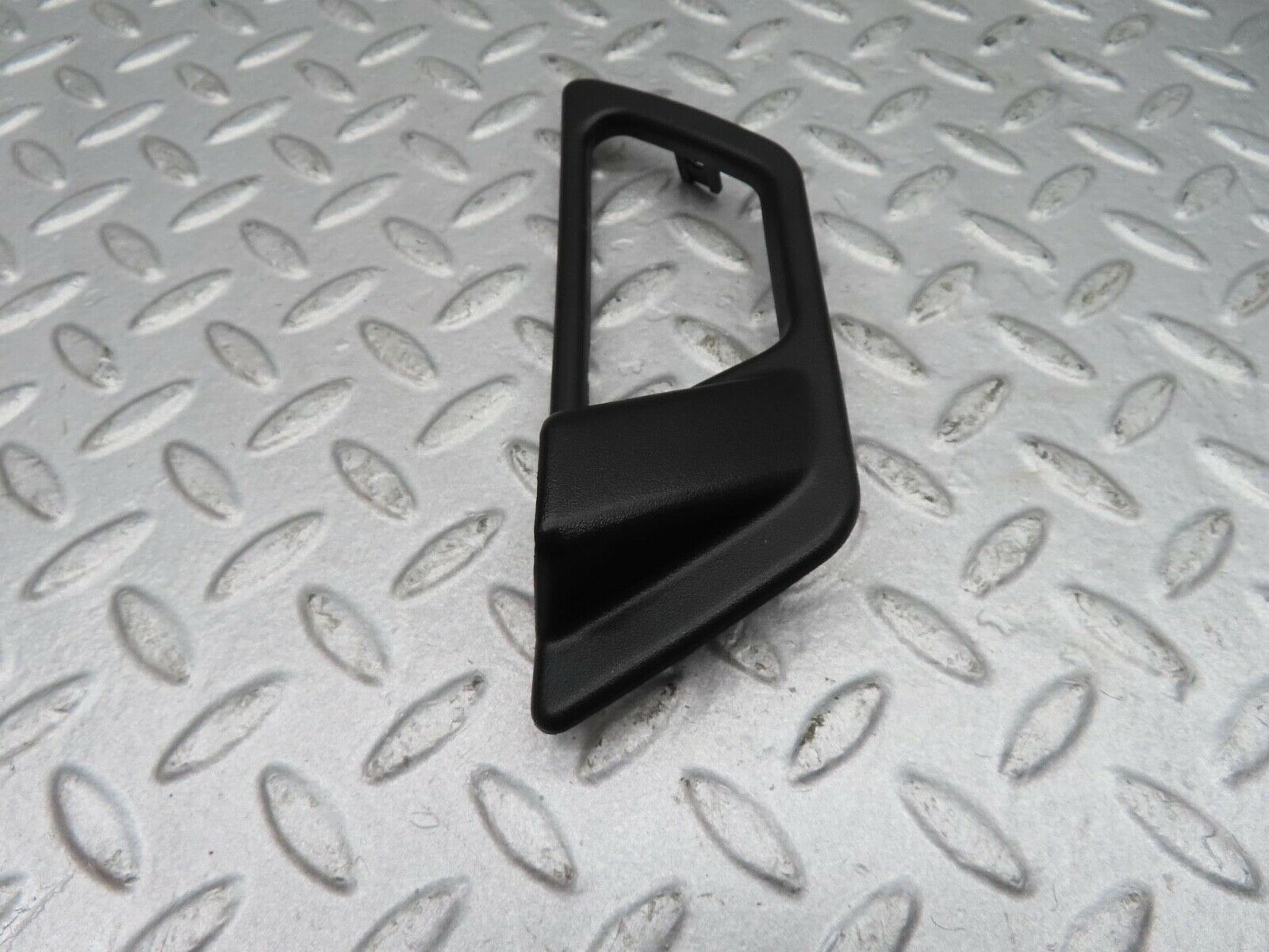 16243 Mercedes-Benz W124 260E Door Opener Frame Front Right