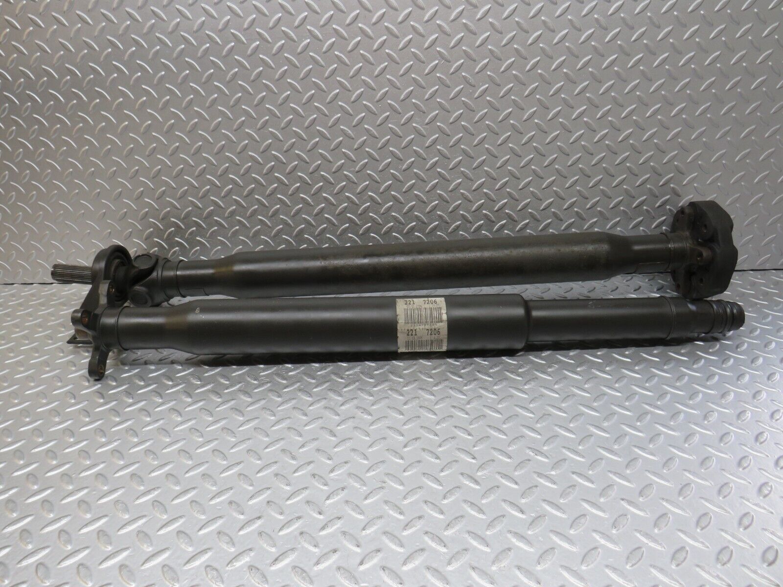 35281 Mercedes-Benz W221 Cardan Shaft Prop Shaft 2214107206