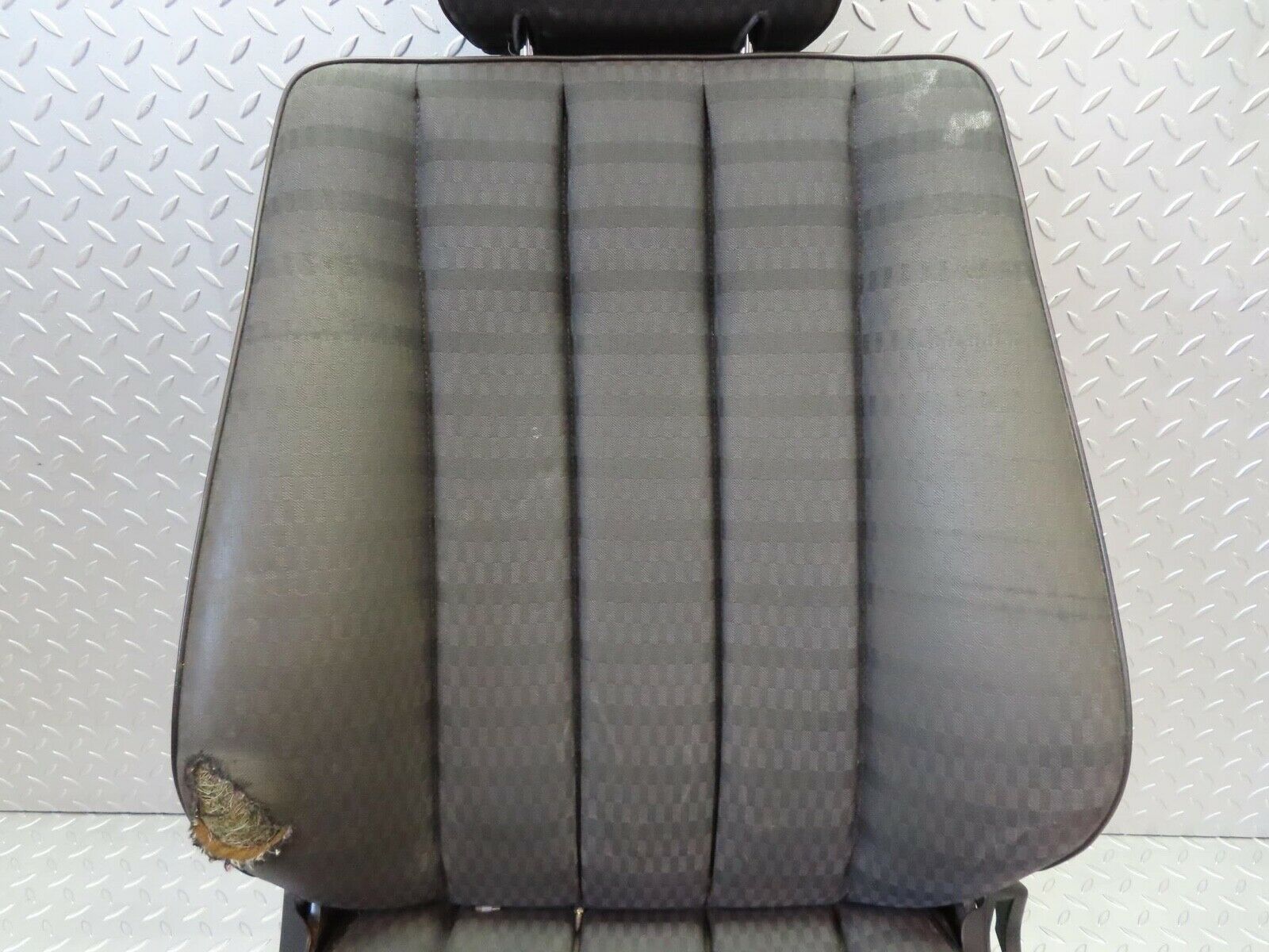 14793 Mercedes-Benz W201 190E Front Right Driver Seat