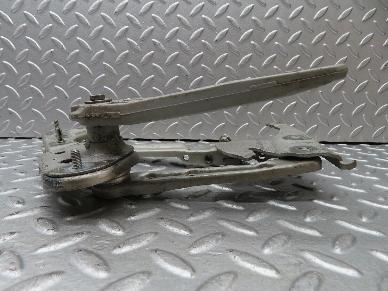 19479 Mercedes-Benz C140 CL420 Coupe Bonnet Hinge Left Side 1298800128