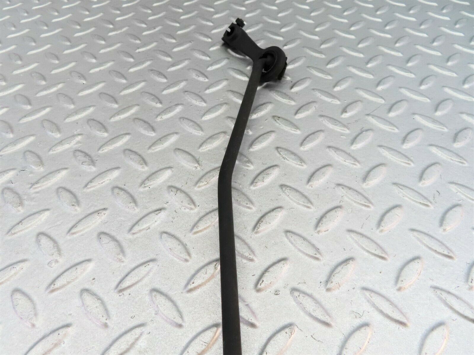 7999 Mercedes-Benz W115 220D Manual Gear Shift Linkage 1-2