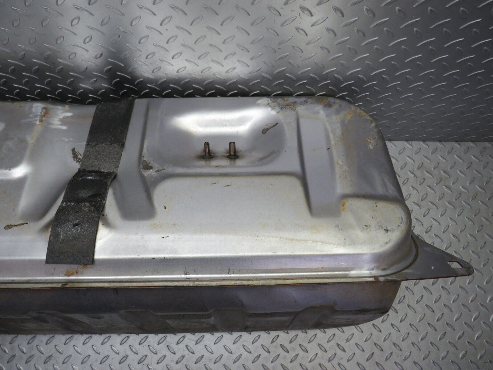 38615 Mercedes-Benz R129 280SL Coupe Fuel Tank