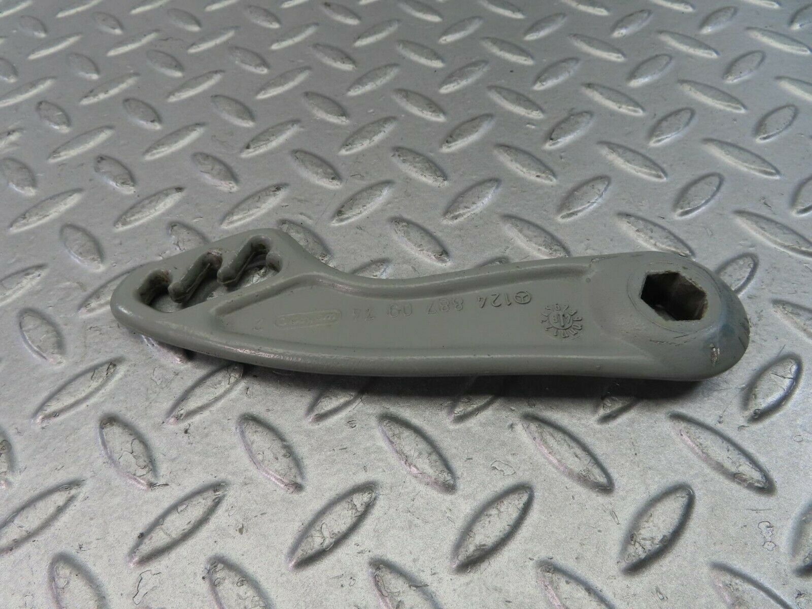 9329 Mercedes-Benz C124 300CE Coupe Bonnet Hinge Right 1248870974