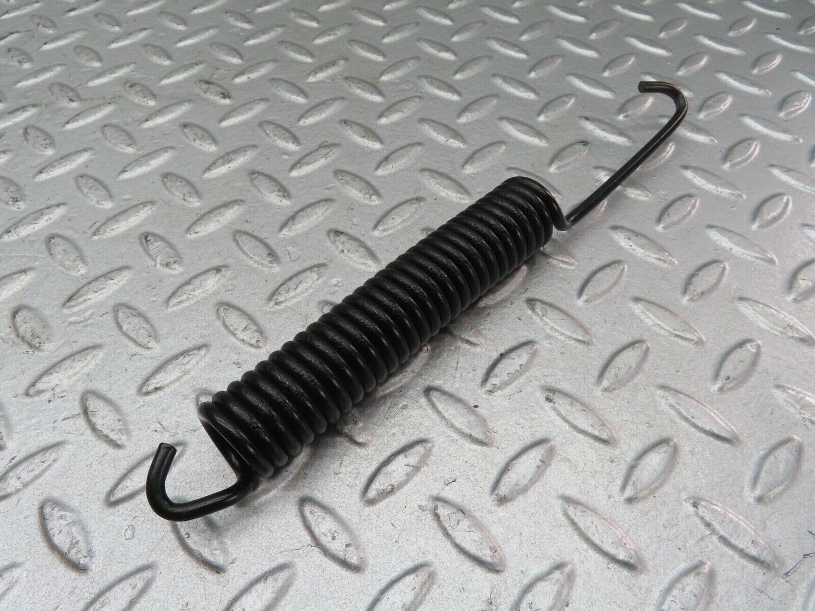 13885 Mercedes-Benz C107 280SLC Bonnet Hinge Spring