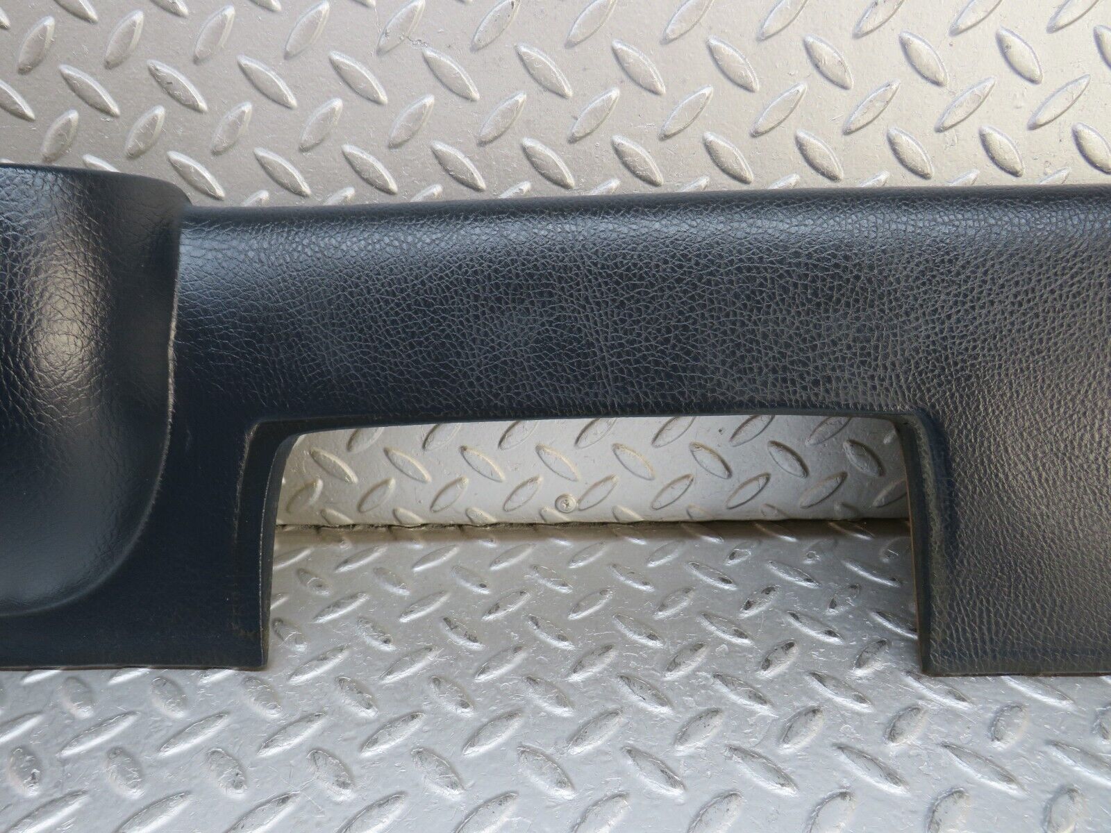 37389 Mercedes-Benz W109 300SEL Dashboard Blue