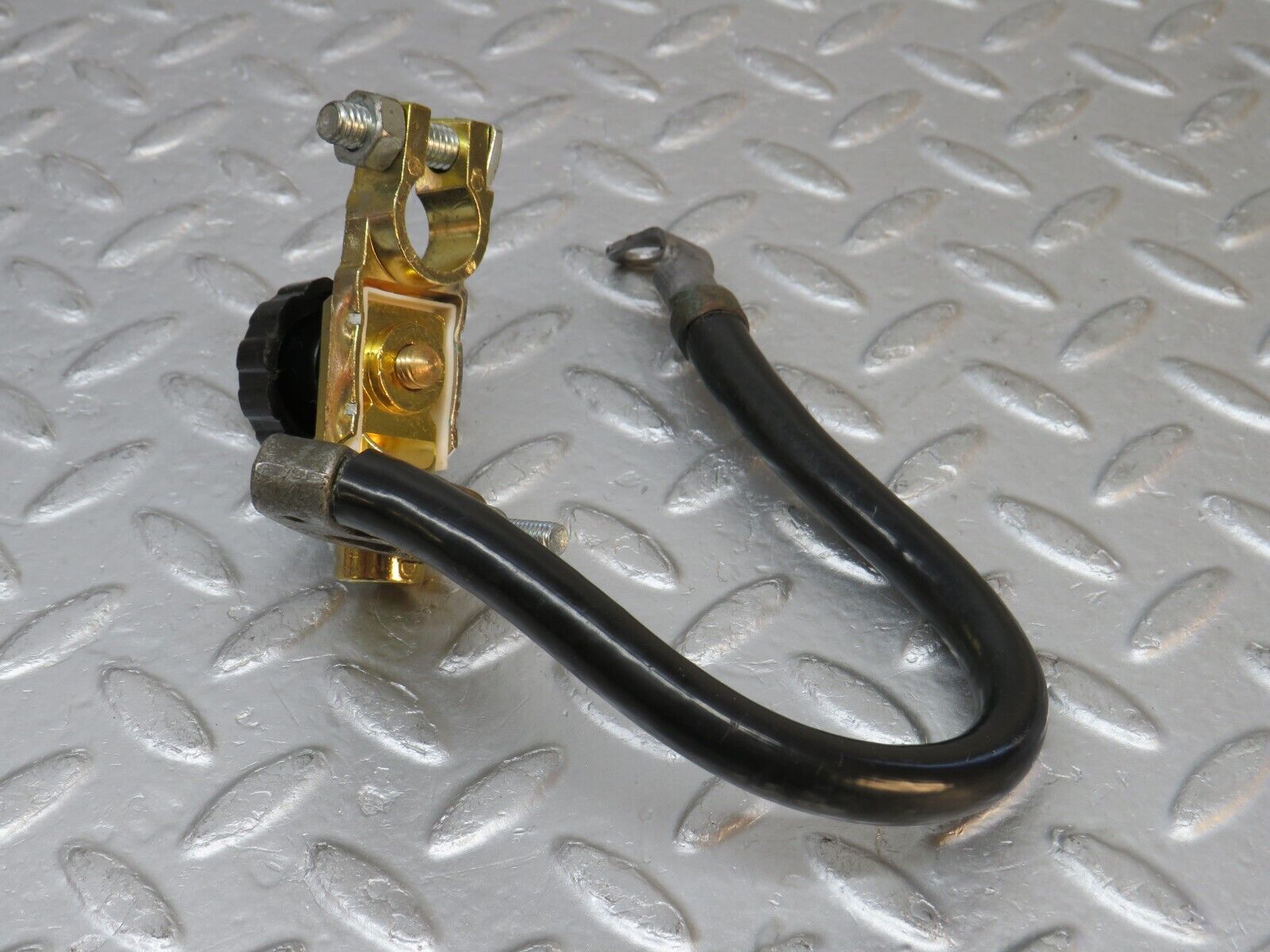 38255 Mercedes-Benz R129 280SL Coupe Battery Negative Cable Connector 1295400031