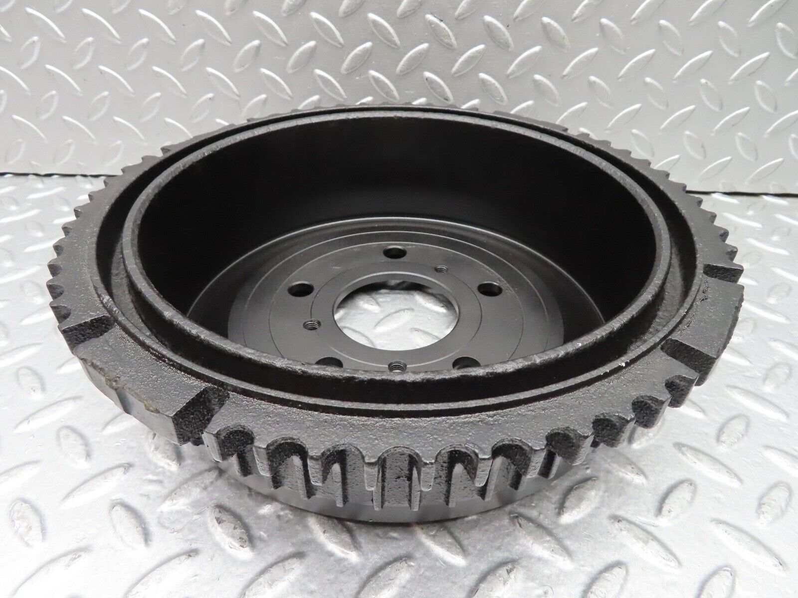 18296 Mercedes-Benz W111 220SE Coupe Rear Brake Drum