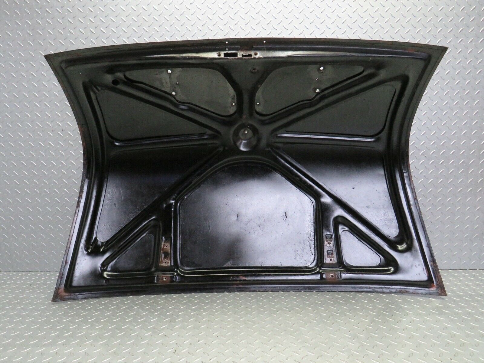 21913 Mercedes-Benz W121 190b Ponton Boot Lid Trunk Door