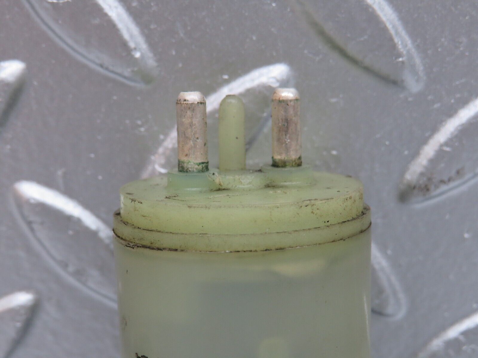 29458 Mercedes-Benz W124 230E Windscreen Washer Pump VDO 1248690321