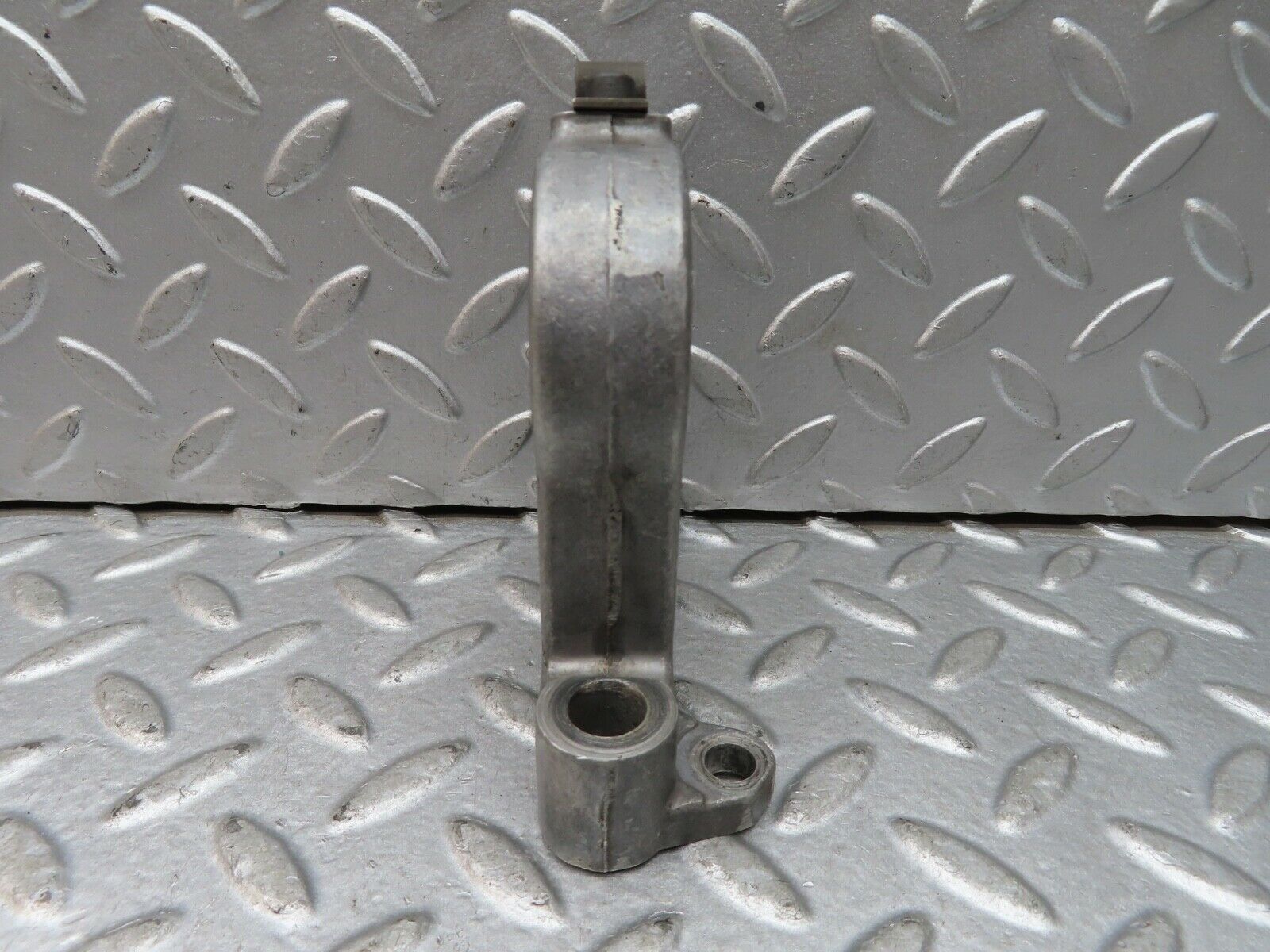 19244 Mercedes-Benz W123 300D Camshaft Tower Bearing 6160510612