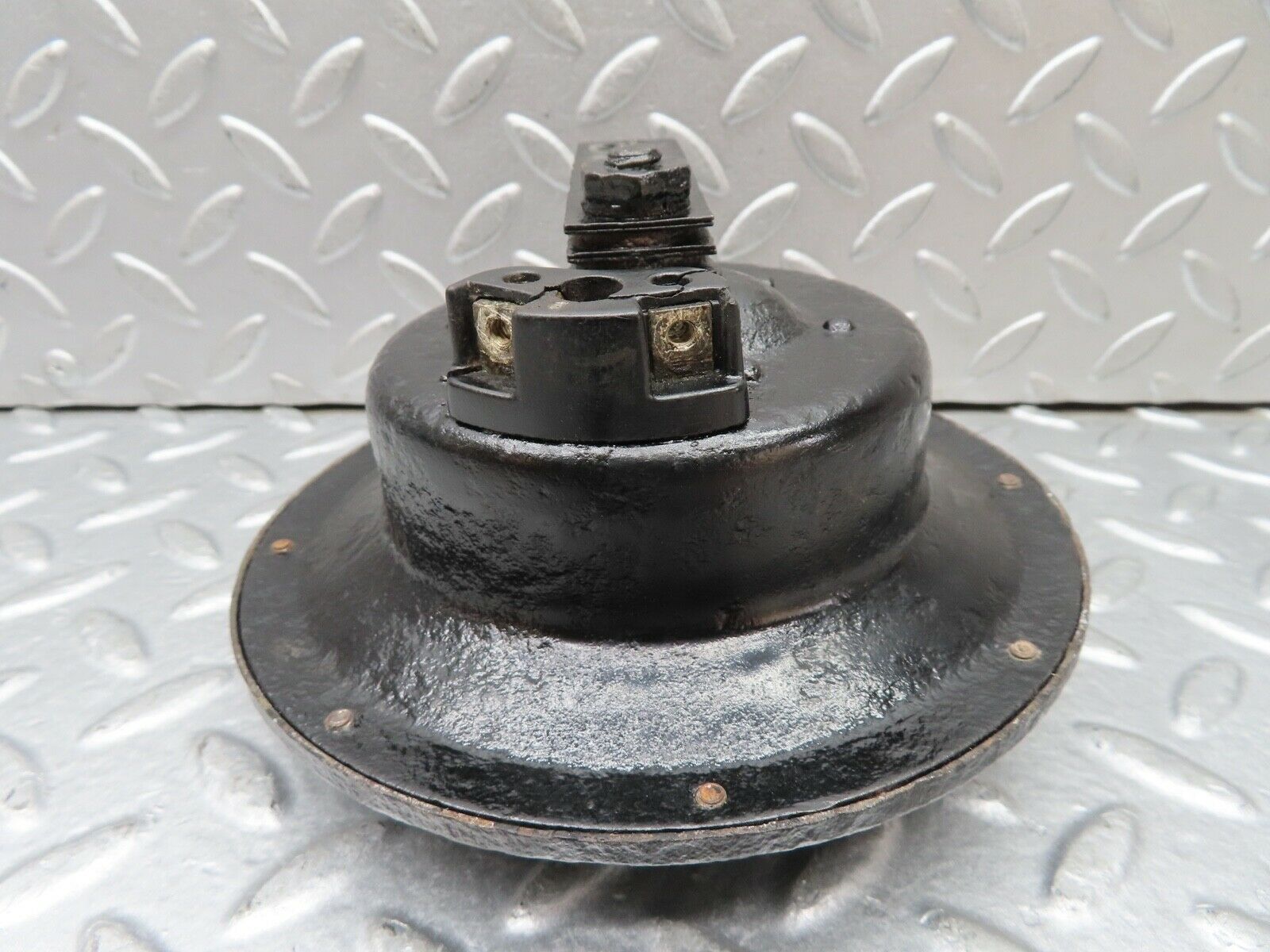 18316 Mercedes-Benz W111 220SE Coupe Horn Bosch HO/FSA 12/10