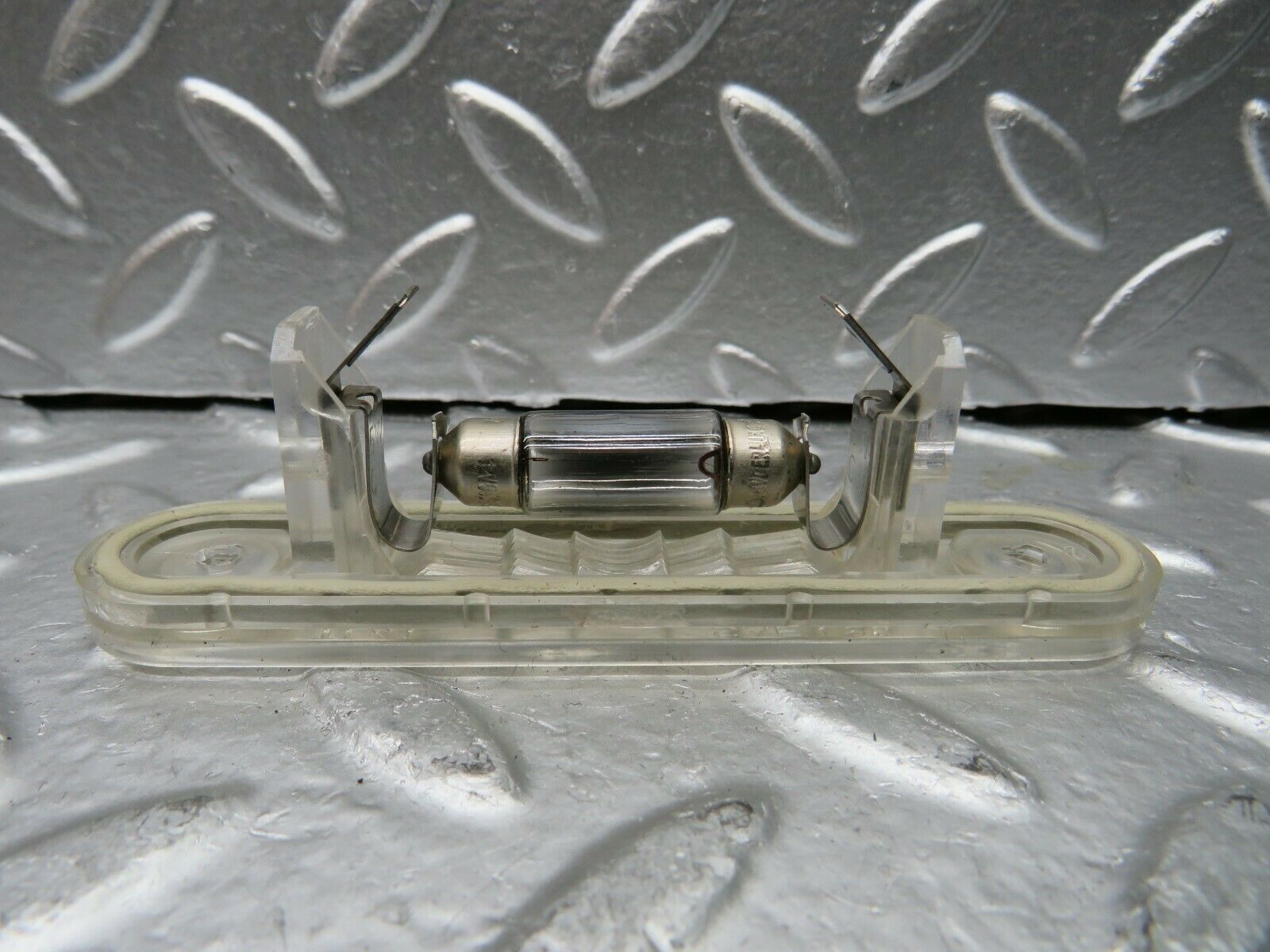 22584 Mercedes-Benz C124 E220 Coupe number Plate Light Pair 1248200256