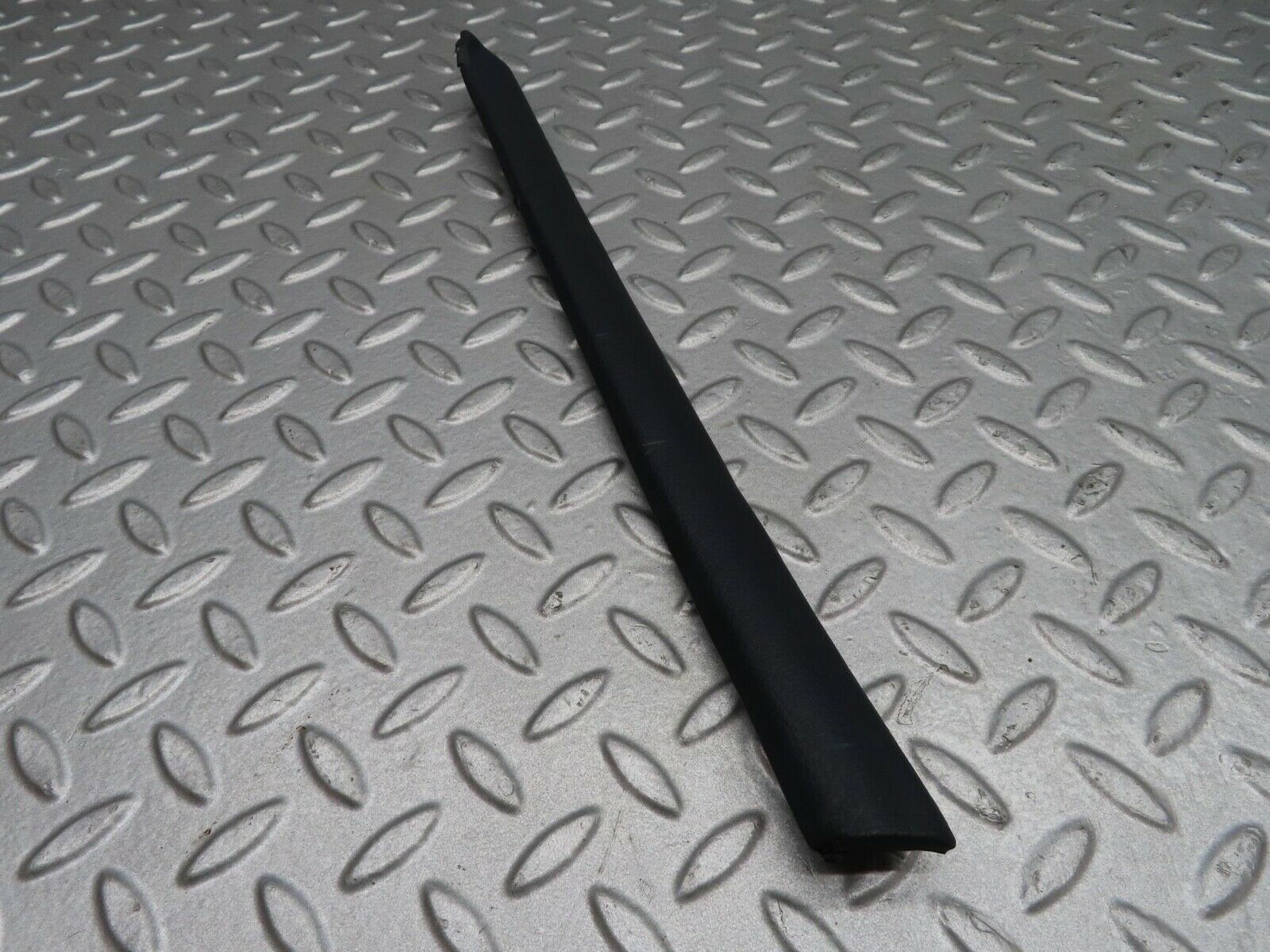 14184 Mercedes-Benz C107 280 SLC Interior Quarter Window Trim Rear Right