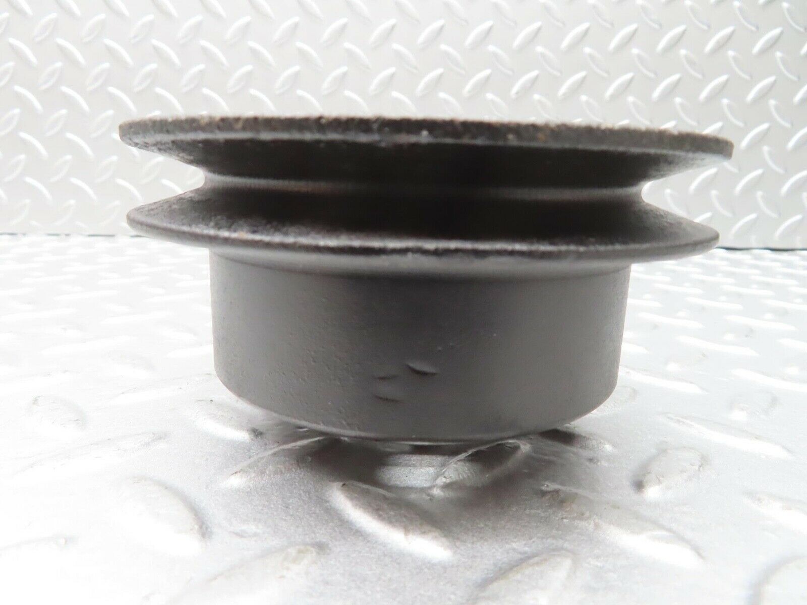 13149 Mercedes-Benz W111 220S Crankshaft Pulley