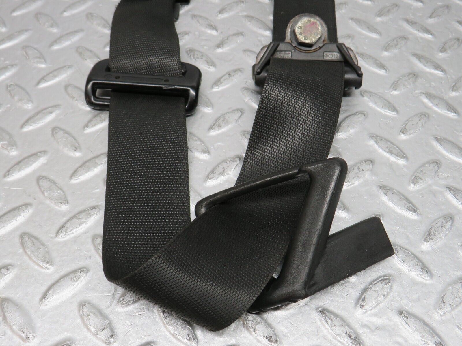 38000 Mercedes-Benz A124 320E Cabriolet Front Right Seat Belt With Buckle 1248606669